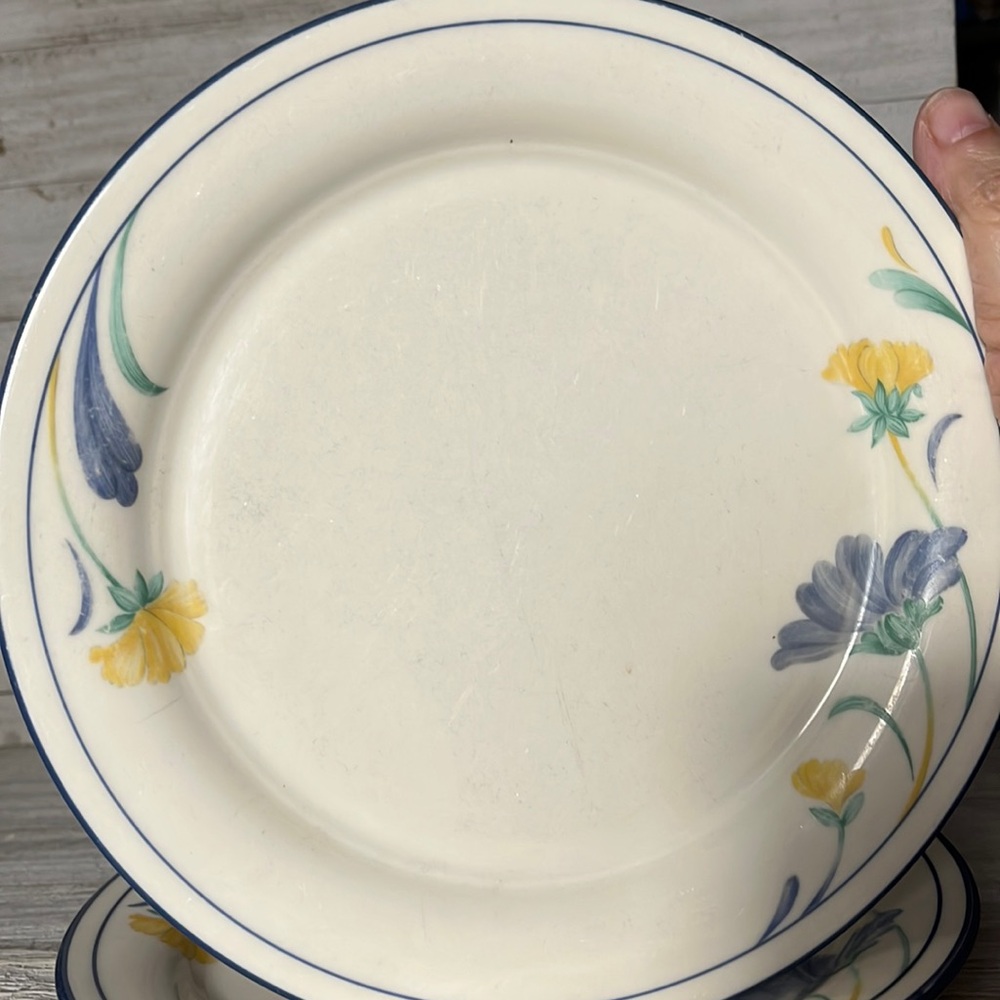 Set Of 2 Lenox Chinastone Buttercups On Blue Salad / Side Plates 8 3/8”
